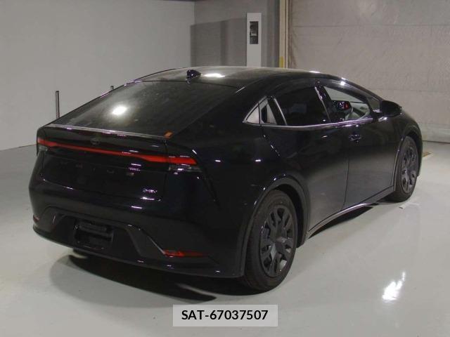 Toyota PRIUS 2024 8691798-1
