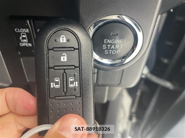 Toyota ROOMY 2017 8914502-1