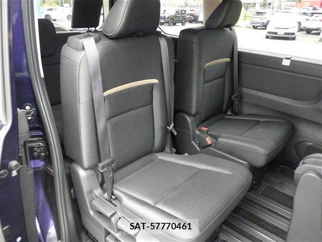Nissan SERENA 2023 8925946-2