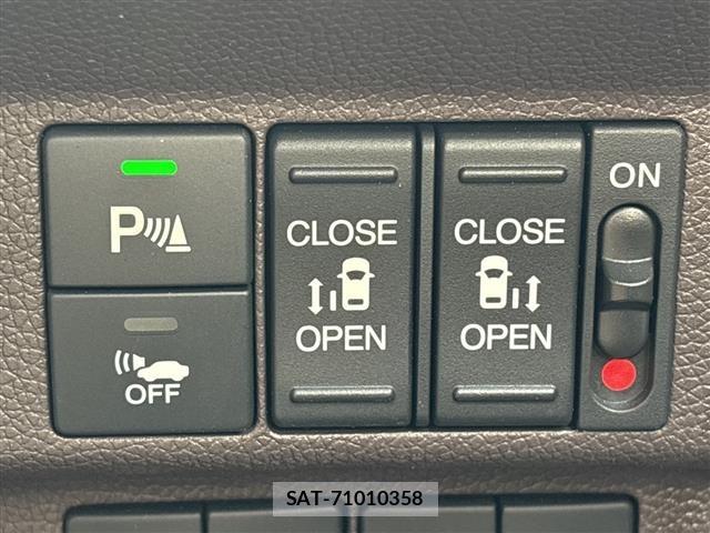Honda FREED 2017 8684435-3