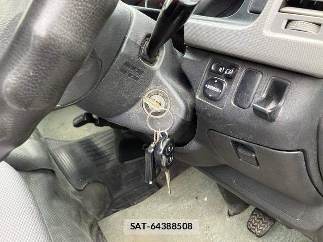 Toyota HIACE VAN 2009 8677688-6