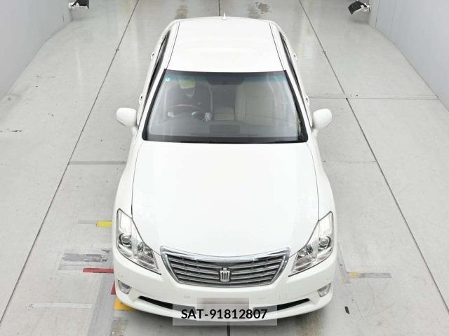 Toyota CROWN 2010 8937209-7