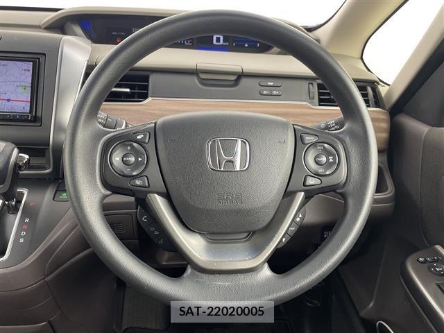 Honda FREED 2023 8684437-3