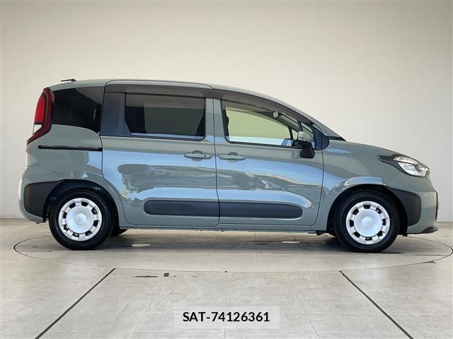 Toyota SIENTA 2023 8671184-2