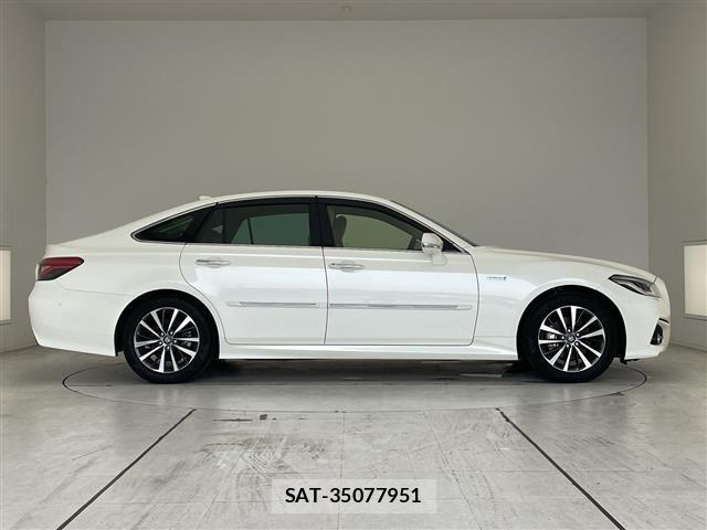 Toyota CROWN 2019 8937578-2