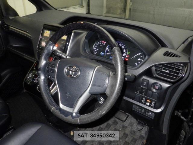 Toyota ESQUIRE 2017 8908375-3