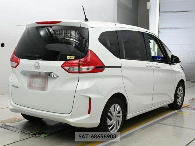 Honda FREED 2023 8821767-1