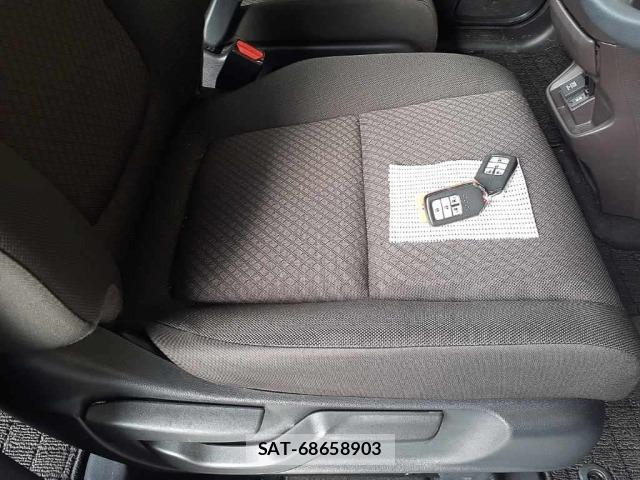 Honda FREED 2023 8821767-10