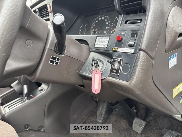 Toyota HIACE WAGON 2003 8722549-6