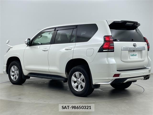 Toyota LAND CRUISER PRADO 2022 8907346-13