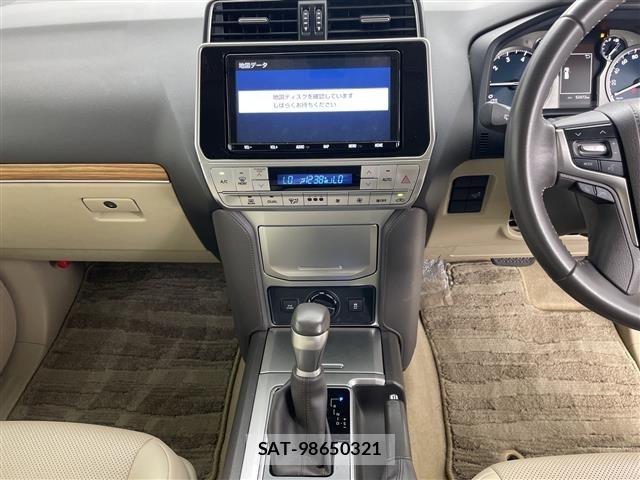 Toyota LAND CRUISER PRADO 2022 8907346-9