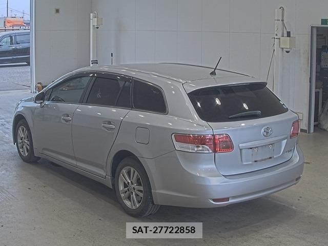 Toyota AVENSIS WAGON 2011 8722709-1