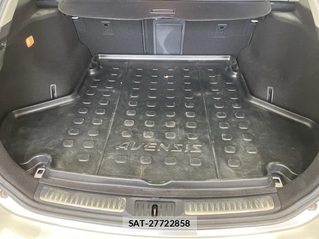Toyota AVENSIS WAGON 2011 8722709-12