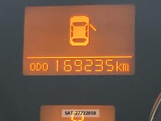 Toyota AVENSIS WAGON 2011 8722709-13