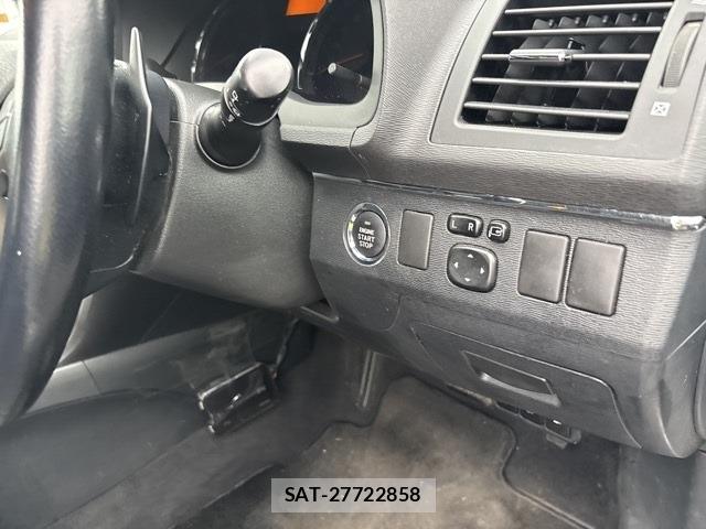 Toyota AVENSIS WAGON 2011 8722709-6