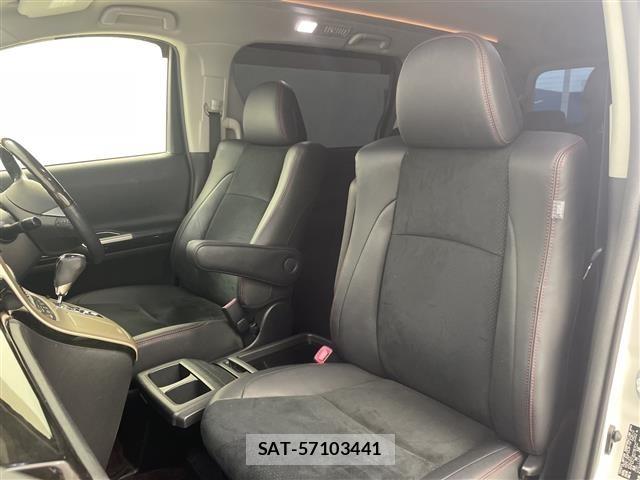 Toyota VELLFIRE 2013 8904985-4