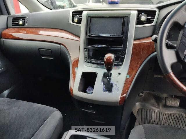 Toyota VELLFIRE 2009 8903702-6