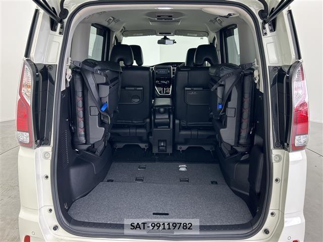 Nissan SERENA 2016 8925978-12