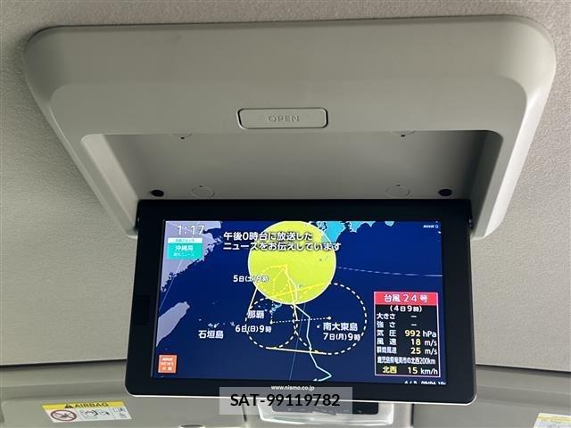 Nissan SERENA 2016 8925978-16
