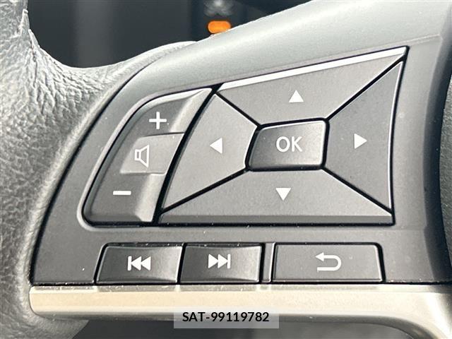 Nissan SERENA 2016 8925978-2