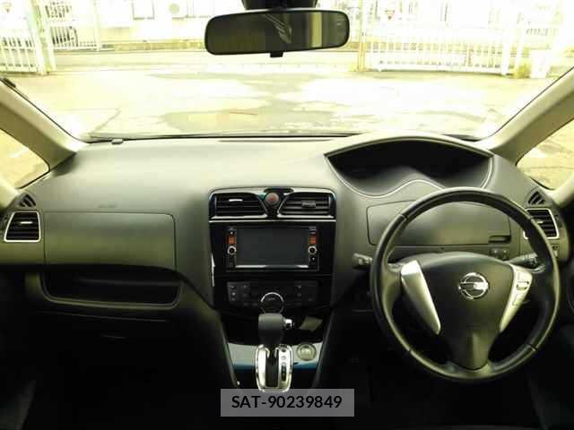Nissan SERENA 2014 8920733-8