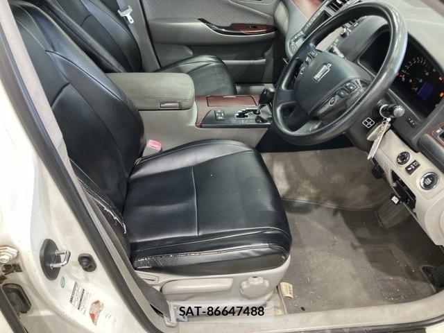 Toyota CROWN 2008 8680468-9