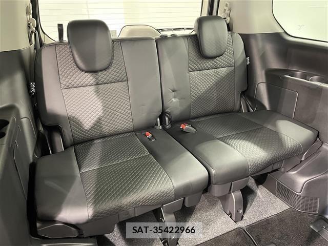 Nissan SERENA 2022 8925979-11