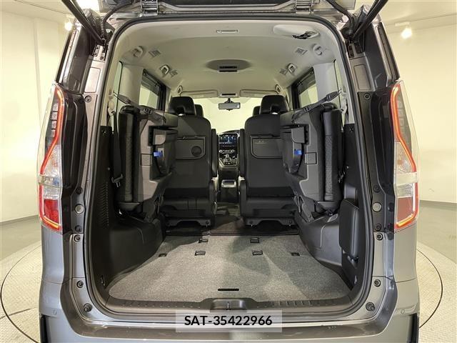 Nissan SERENA 2022 8925979-12