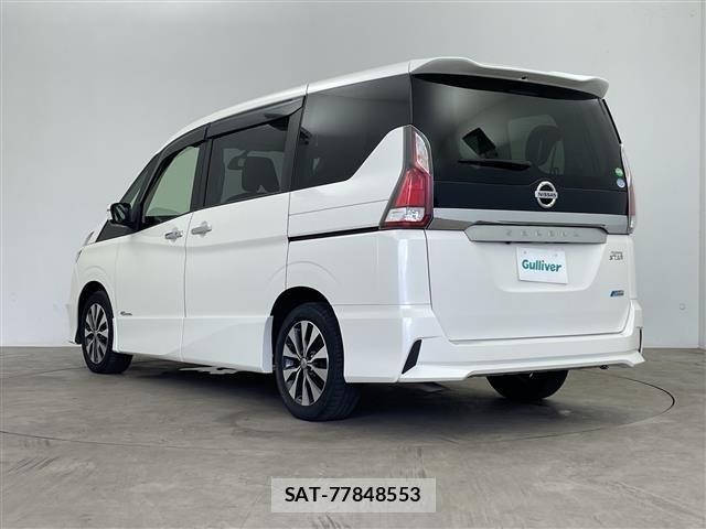 Nissan SERENA 2017 8926004-13