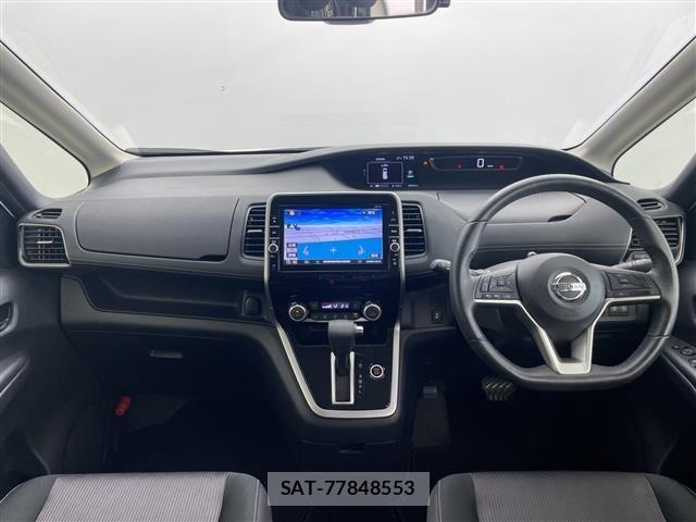 Nissan SERENA 2017 8926004-14