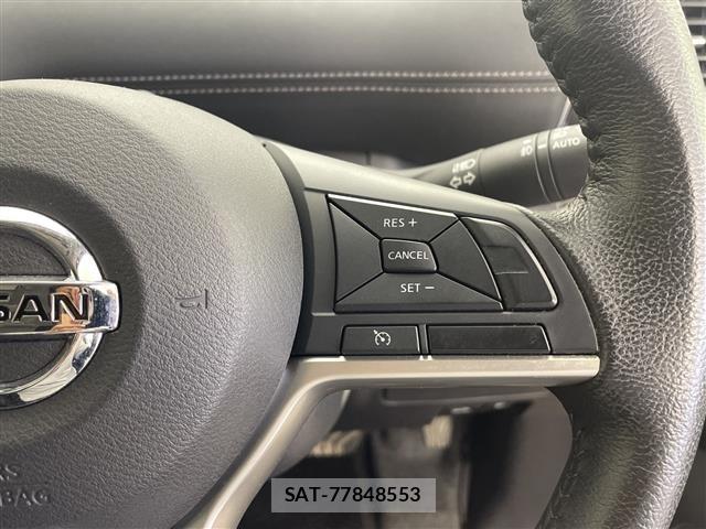 Nissan SERENA 2017 8926004-7