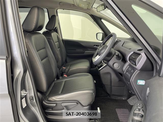 Nissan SERENA 2020 8926026-22
