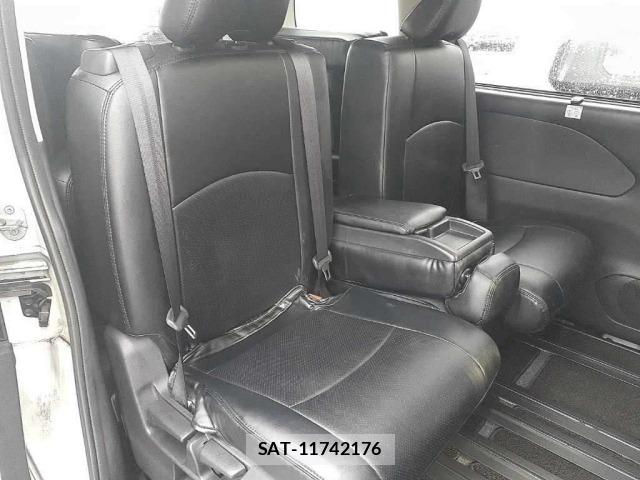 Nissan SERENA 2018 8773419-11