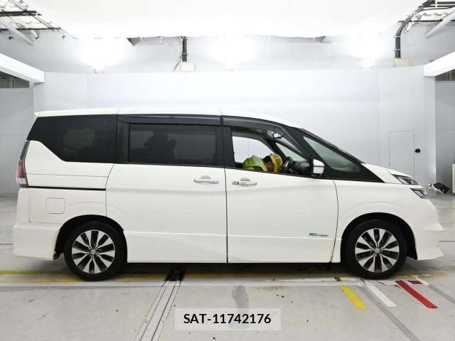 Nissan SERENA 2018 8773419-3