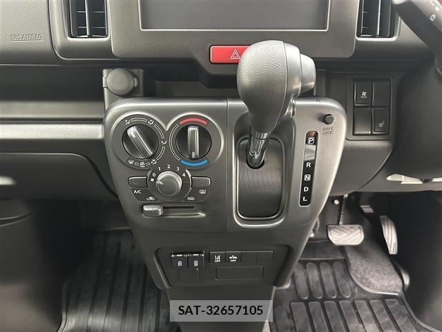 Suzuki EVERY 2026 8927928-18