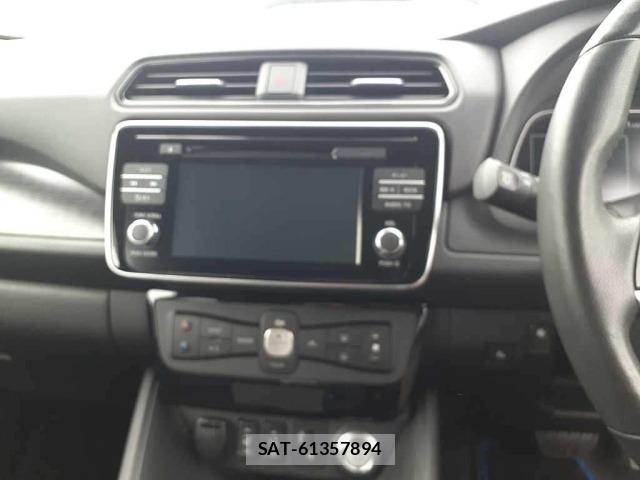 Nissan LEAF 2018 8928476-12
