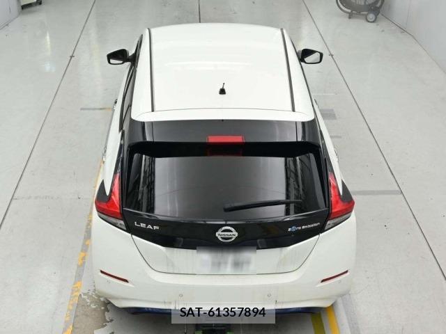 Nissan LEAF 2018 8928476-8