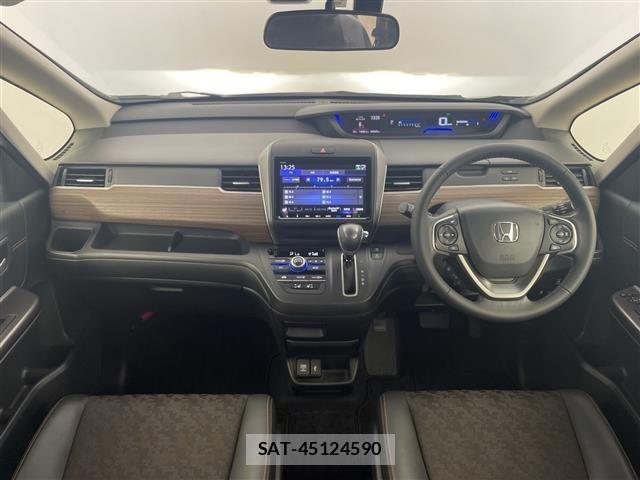 Honda FREED 2023 8684438-14