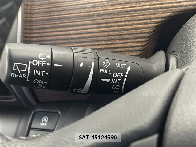 Honda FREED 2023 8684438-7