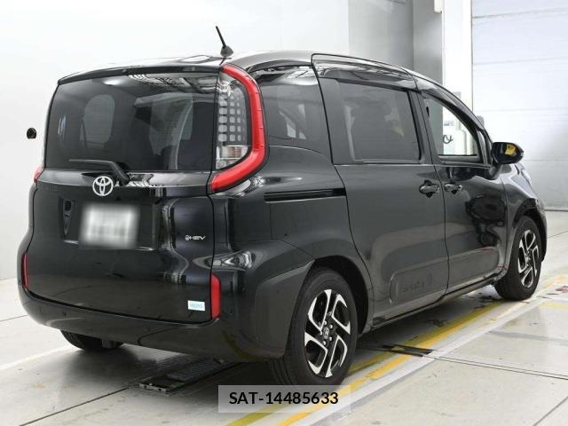 Toyota SIENTA 2024 8903058-1