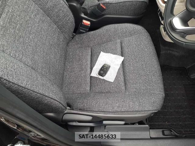 Toyota SIENTA 2024 8903058-10