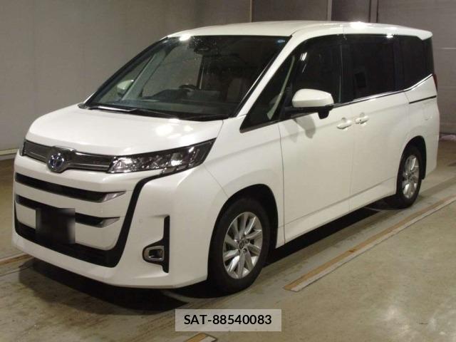 Toyota NOAH 2023 8862390-0
