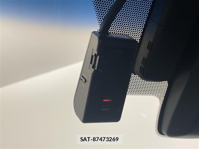 Toyota CAMRY 2018 8885302-17