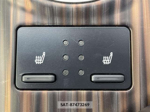 Toyota CAMRY 2018 8885302-19
