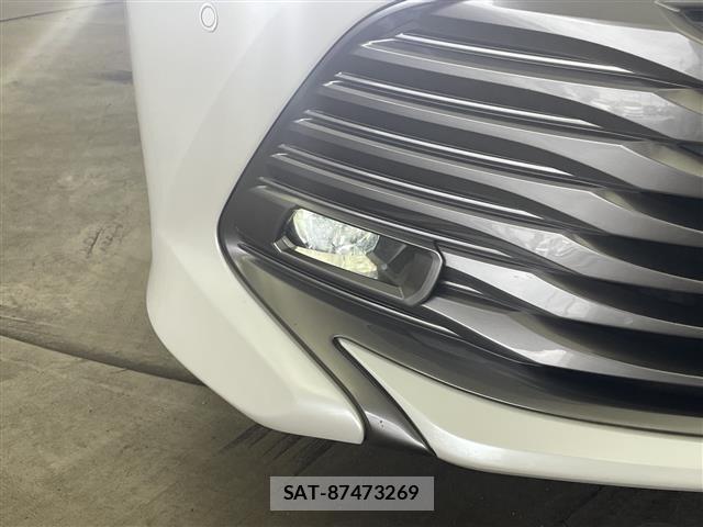 Toyota CAMRY 2018 8885302-20