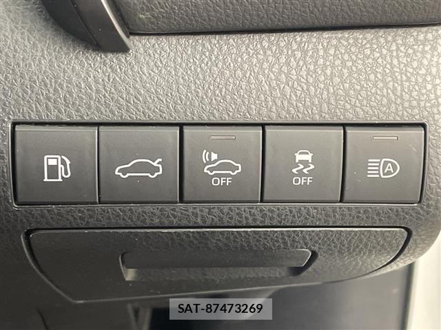Toyota CAMRY 2018 8885302-21