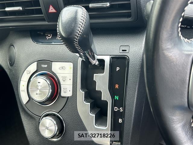 Toyota SIENTA 2019 8671186-12