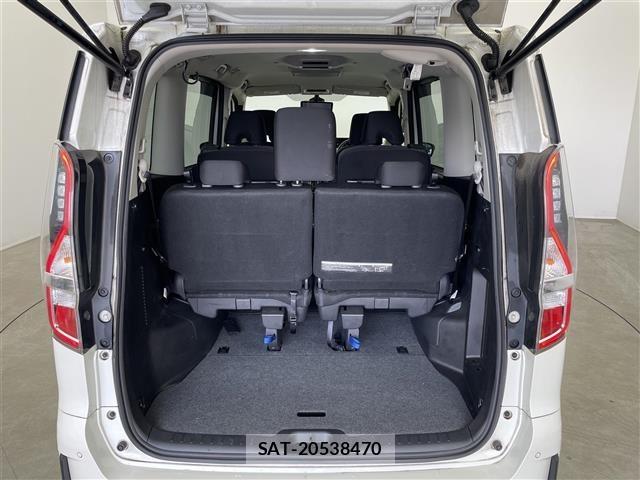 Nissan SERENA 2020 8926027-6
