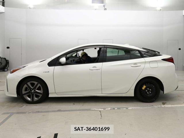 Toyota PRIUS 2019 8911472-4