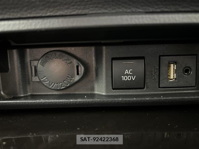 Toyota CROWN 2018 8937586-3